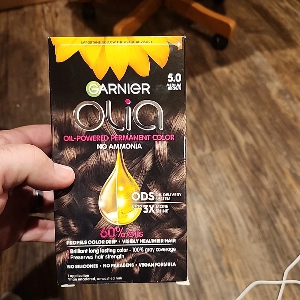 Garnier Olia Oil-Powered Permanent Hair Color - Medium Brown 5.0